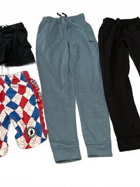 Boys Medium Lot of Joggers & Shorts - Lot of 4
